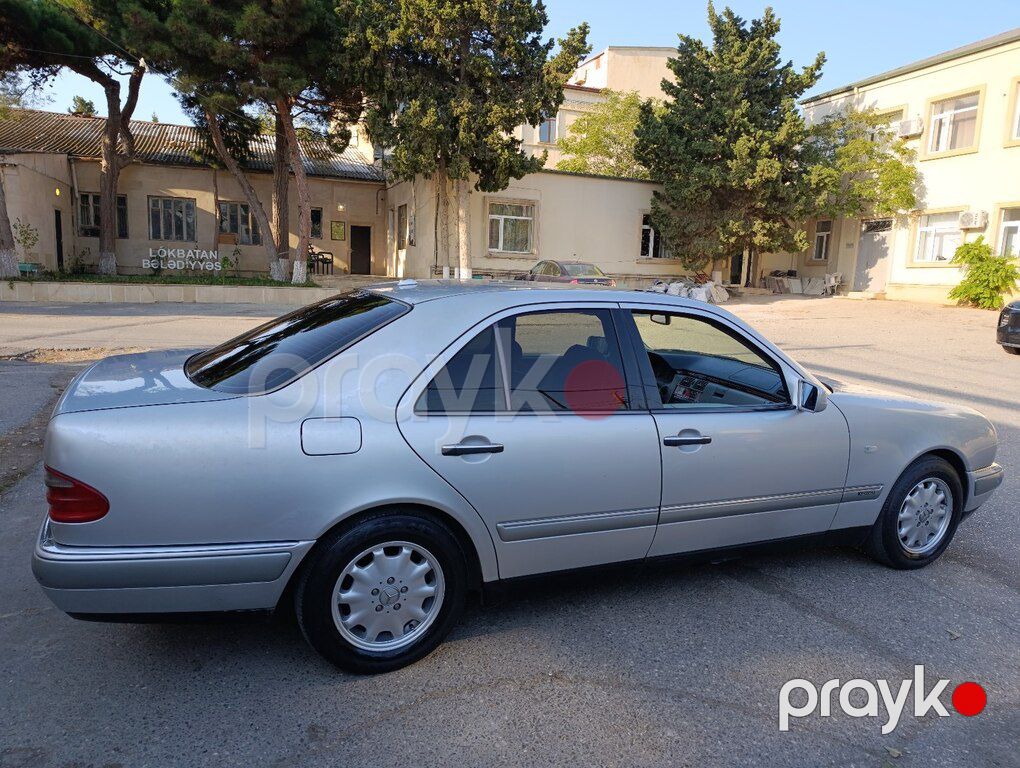 Mercedes E 240, 2.4 L, 1998 il, 250 000 km — Avtomobillər, Bakı (3)