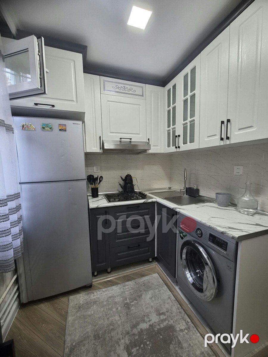 Satılır 3 otaqlı köhnə tikili 65 m² — Mənzil, Bakı (8)