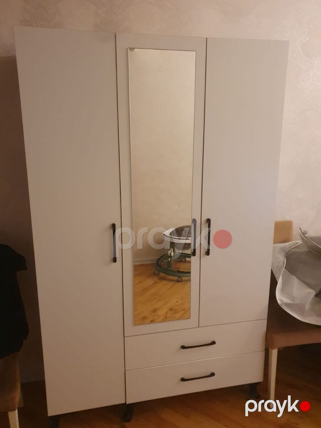 Vitrin malı – Divan-kreslo dəsti Ünvan: Xırdalan Qiymət: 770₼ — Yumşaq mobilya dəstləri, Bakı (2)