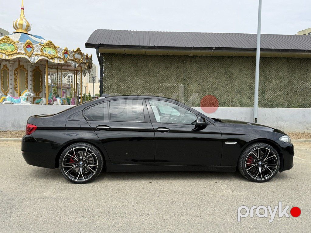 BMW 520, 2.0 L, 2014 il, 216 165 km — Avtomobillər, Bakı (4)