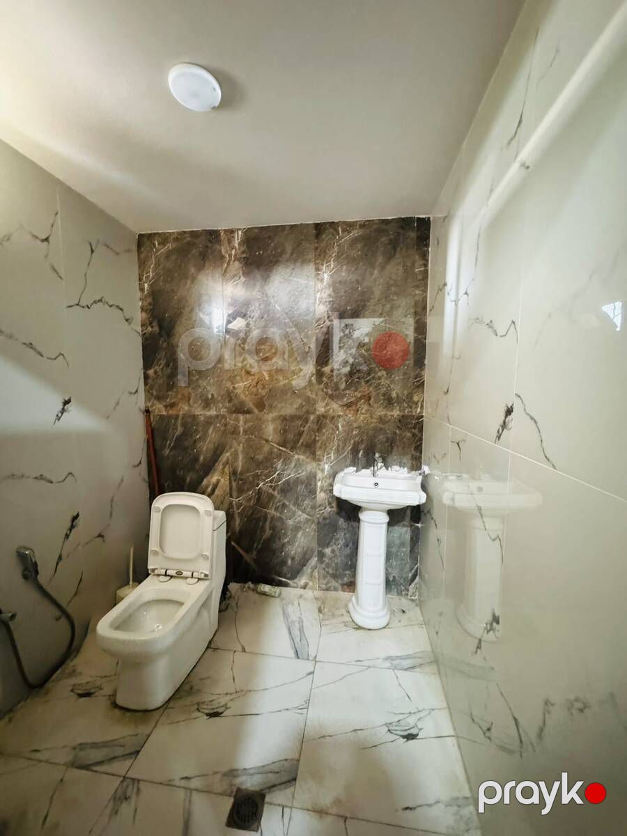 Satılır obyekt 1365 m² — Əmlak, Bakı (10)
