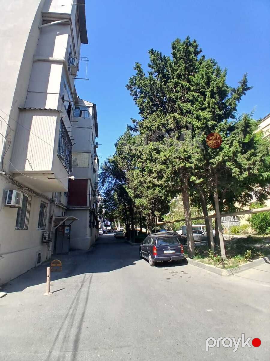 Satılır 3 otaqlı köhnə tikili 70 m² — Mənzil, Bakı (2)