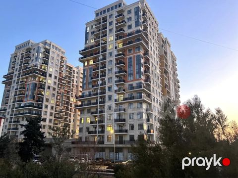 Satılır 2 otaqlı yeni tikili 90 m² — Bakı