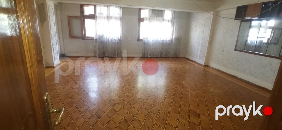Satılır 4 otaqlı köhnə tikili 90 m² — Mənzil, Bakı (3)