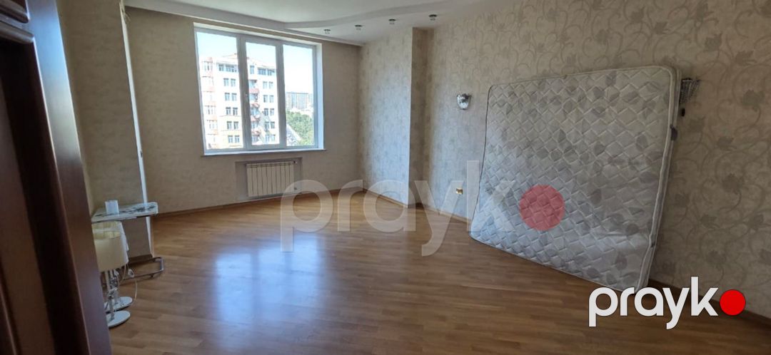 Satılır 4 otaqlı yeni tikili 200 m² — Mənzil, Bakı (3)