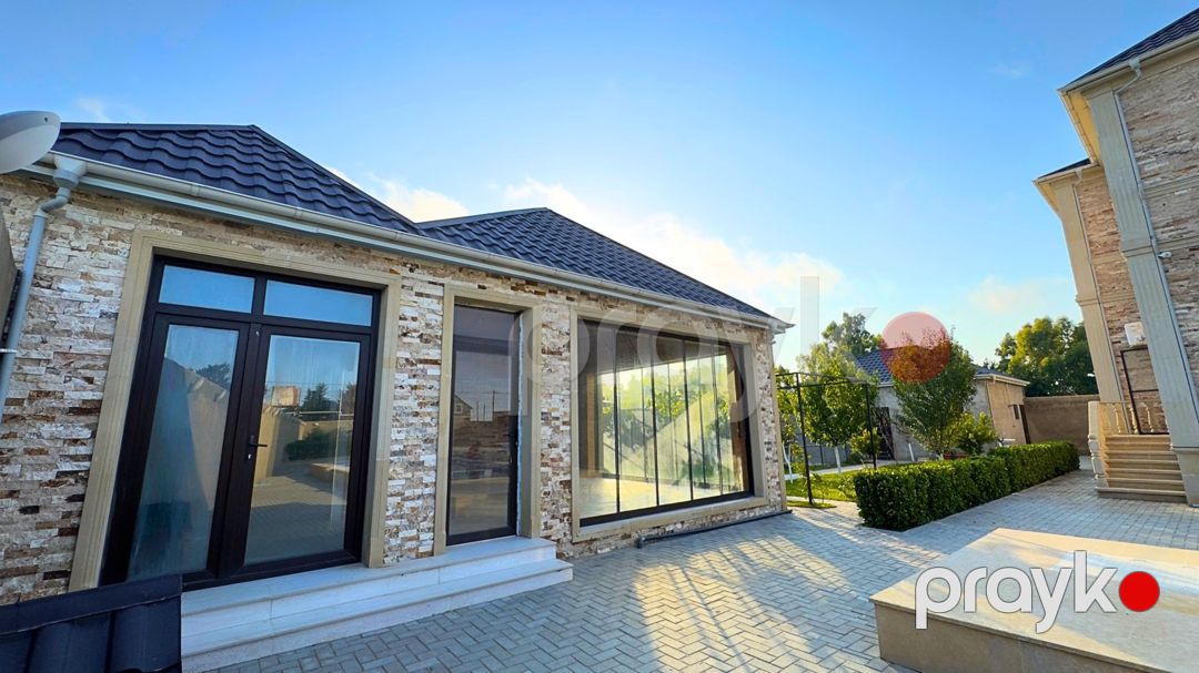 Satılır 5 otaqlı həyət evi/bağ evi 400 m² — Ev, villa, Bakı (3)