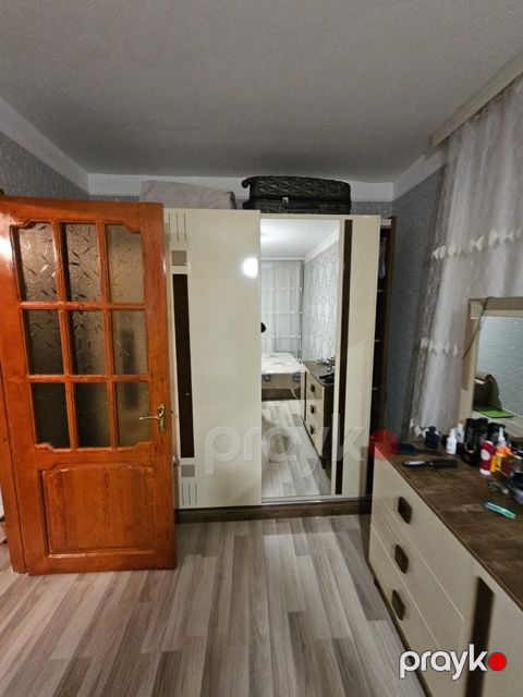 Satılır 2 otaqlı köhnə tikili 52 m² — Bakı