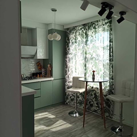 Satılır 2 otaqlı köhnə tikili 62 m² — Bakı