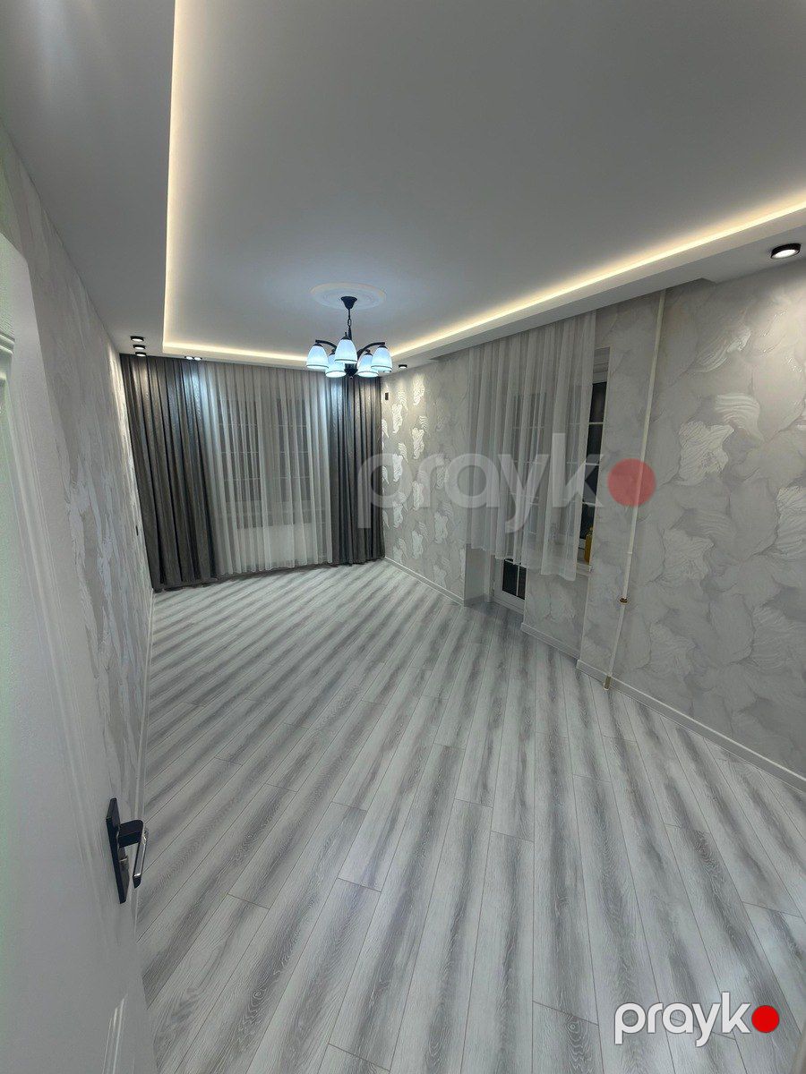 Satılır 3 otaqlı köhnə tikili 60 m² — Mənzil, Bakı (2)