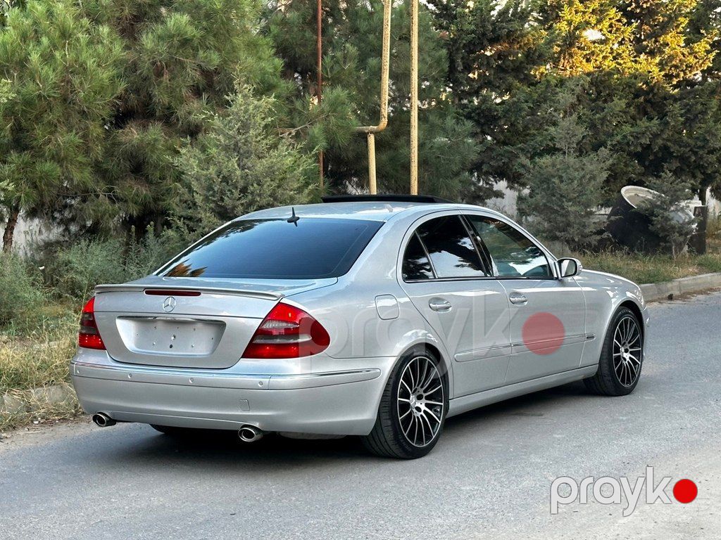 Mercedes E 270, 2.7 L, 2002 il, 302 000 km — Avtomobillər, Bakı (10)