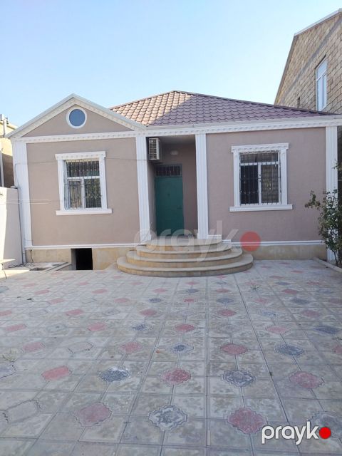 Satılır 4 otaqlı həyət evi/bağ evi 100 m² — Bakı