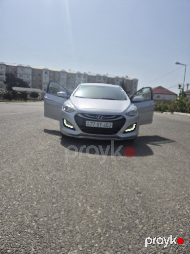Hyundai i30, 1.6 L, 2013 il, 352 200 km — Avtomobillər, Bakı (2)