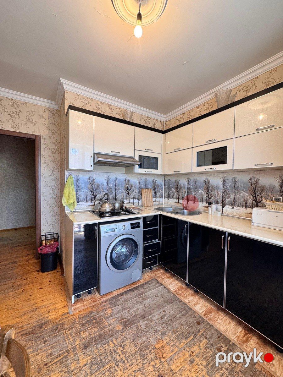 Satılır 3 otaqlı köhnə tikili 75 m² — Mənzil, Bakı (8)