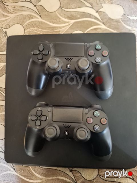 Sony PlayStation 4 Slim 1TB — Gəncə