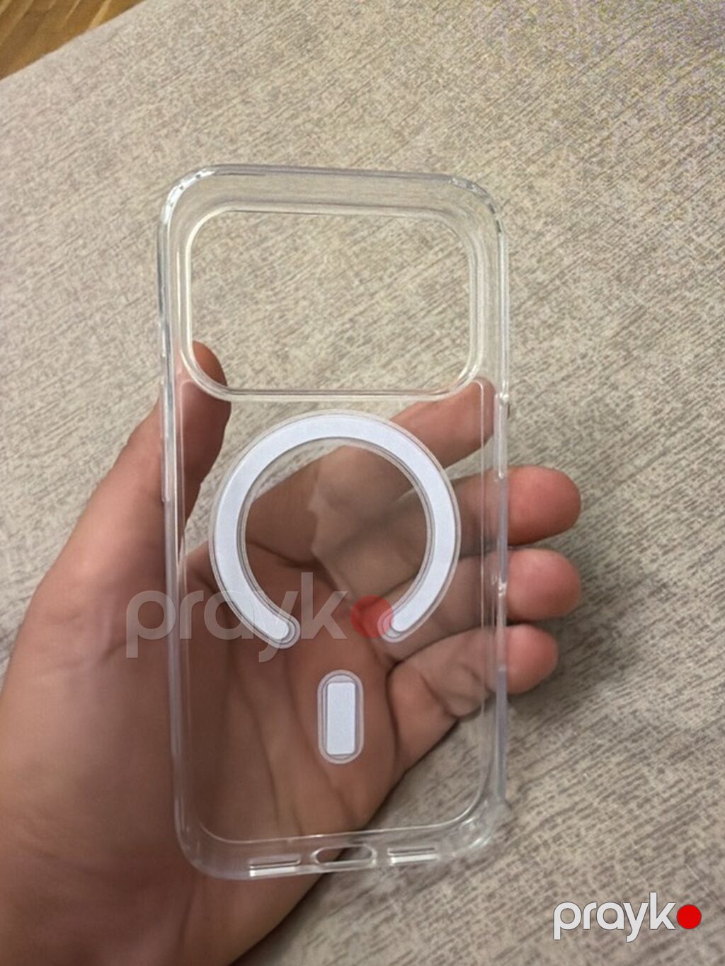 IPhone 17 Pro şəffaf MagSafe kabro — 30 AZN Qutusu var Heç — Çexollər, Masazır (2)