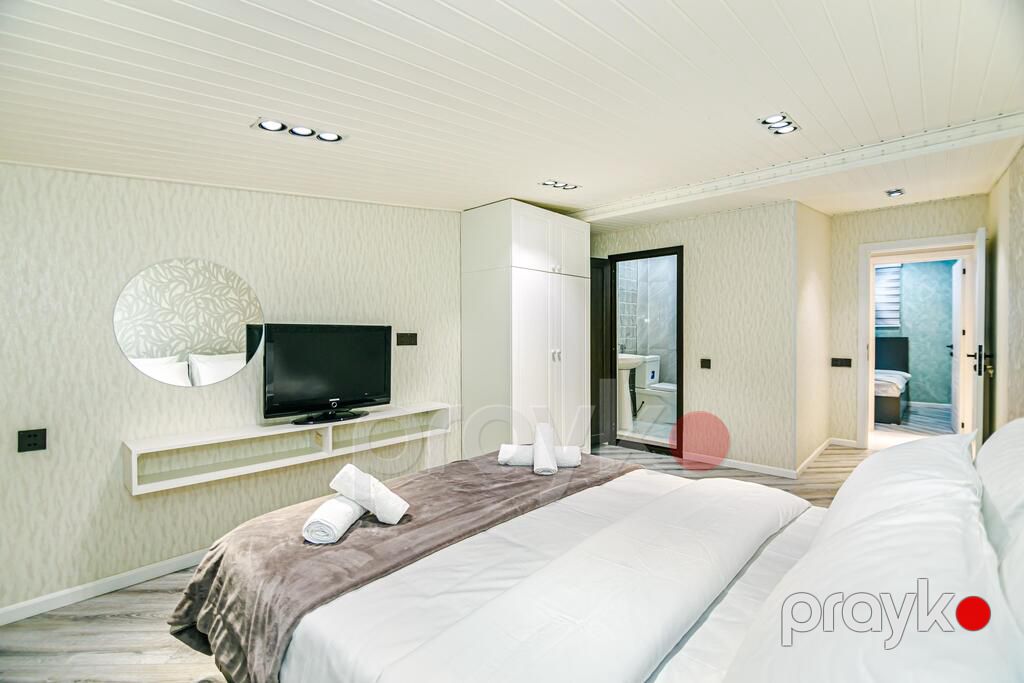 İcarəyə verilir 3 otaqlı köhnə tikili 150 m² — Mənzil, Bakı (9)