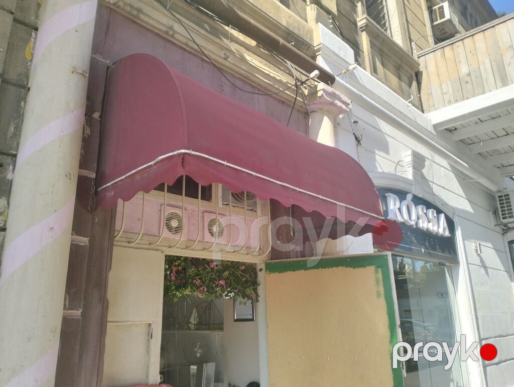 Bordo rəngli vitrin/tampon örtüyü (tent) - Forma: yarımdairəvi-kubba — Dam örtükləri, Bakı (3)