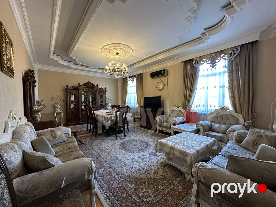 Satılır 6 otaqlı həyət evi/bağ evi 300 m² — Ev, villa, Bakı (2)