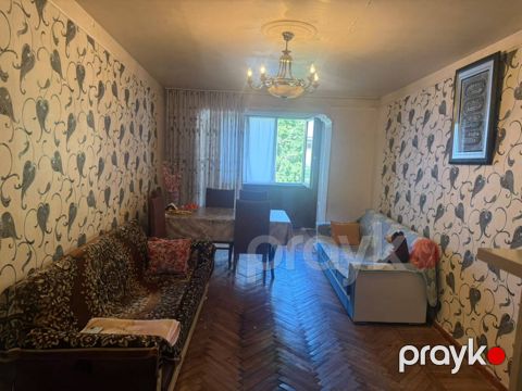 Satılır 2 otaqlı köhnə tikili 55 m² — Bakı