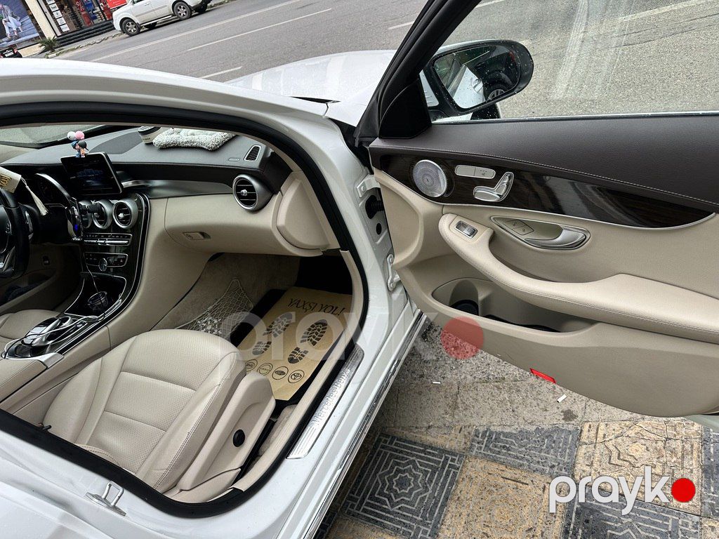 Mercedes C 300, 2.0 L, 2016 il, 141 000 km — Avtomobillər, Bakı (9)