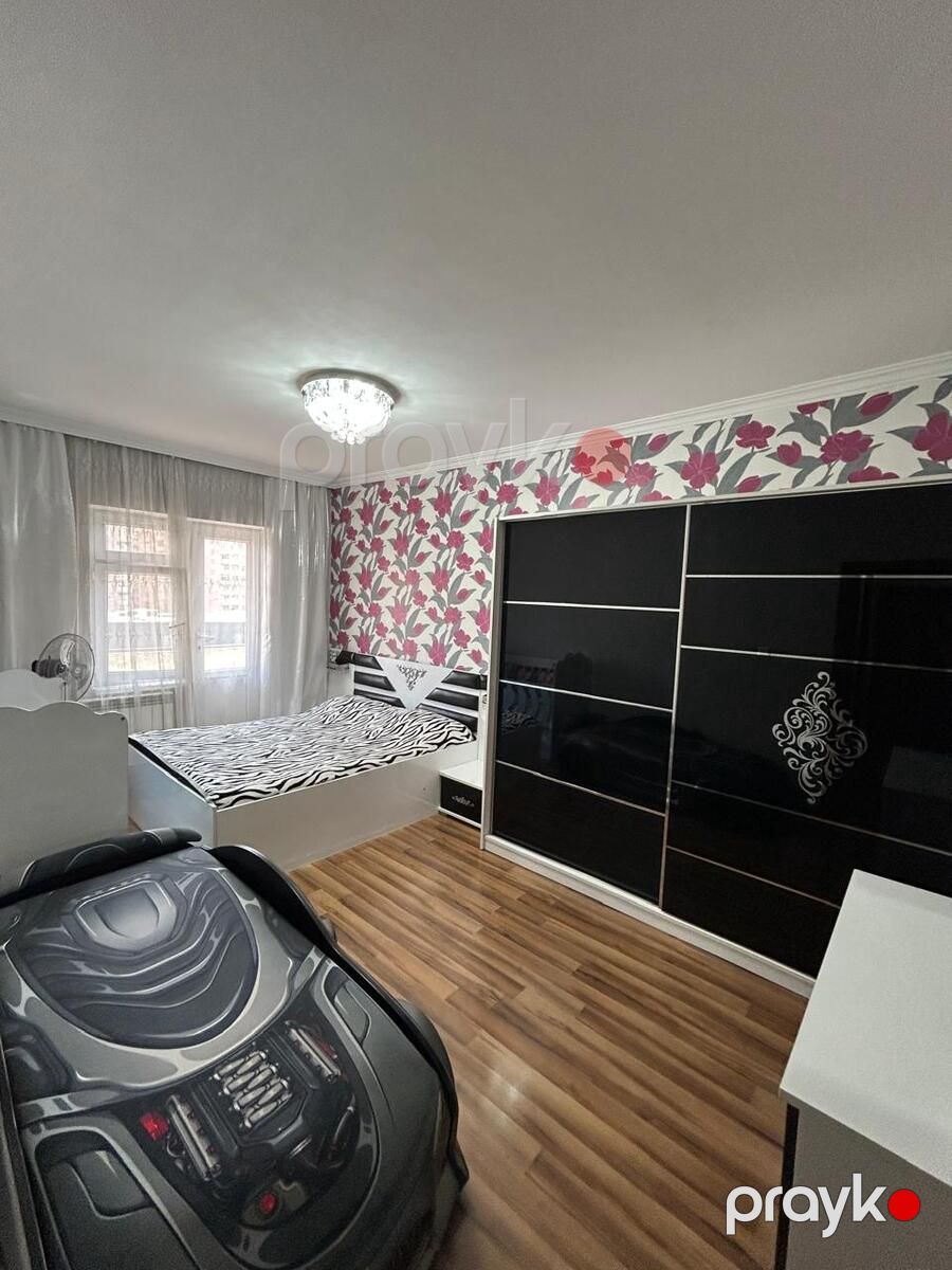 Satılır 4 otaqlı köhnə tikili 110 m² — Mənzil, Bakı (6)