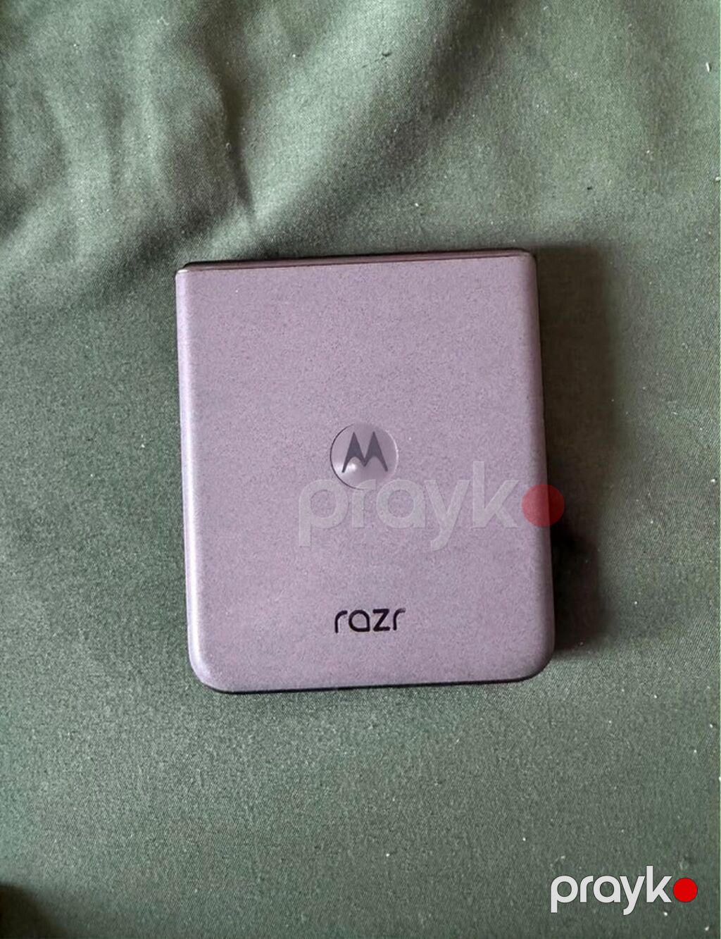 Motorola Razr 50, rəng - Bənövşəyi — Motorola, Bakı (4)