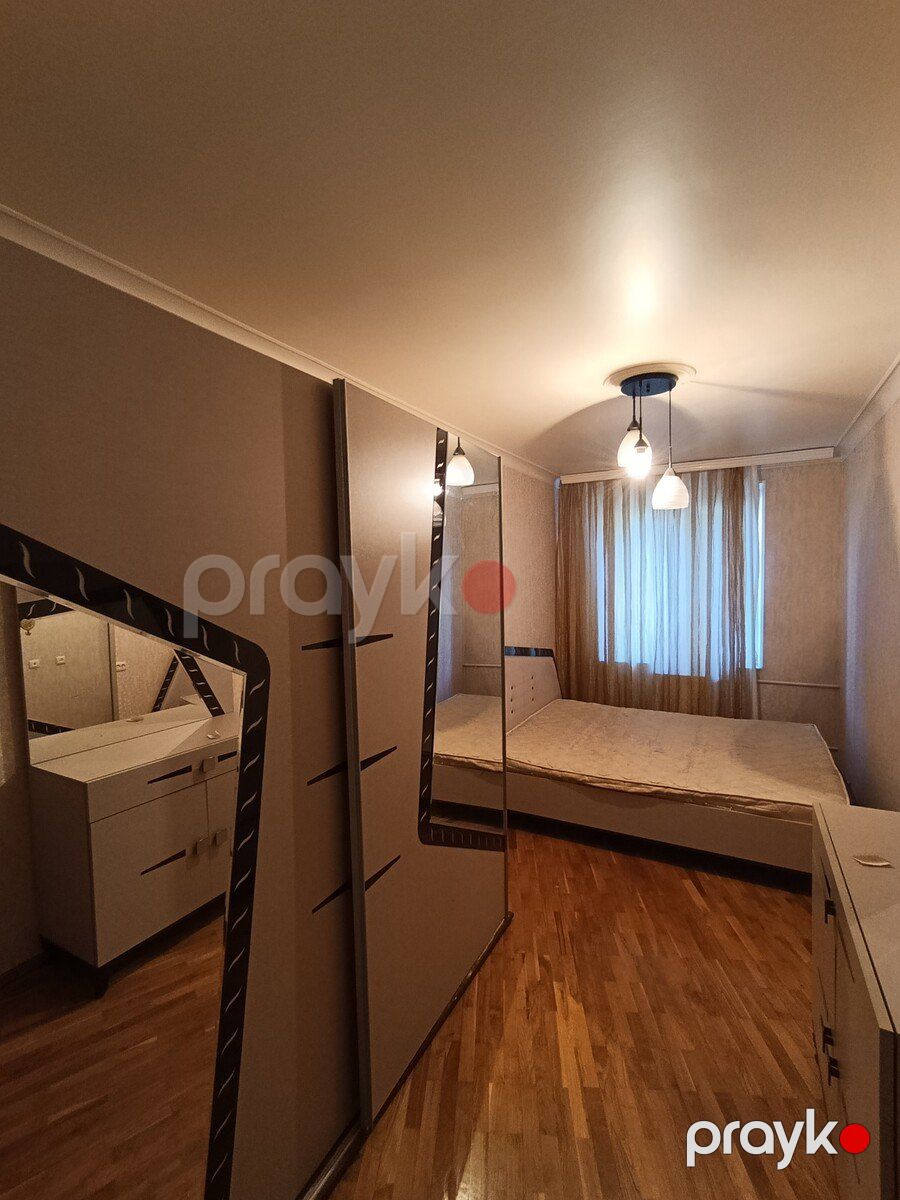 Satılır 2 otaqlı köhnə tikili 55 m² — Mənzil, Bakı (2)