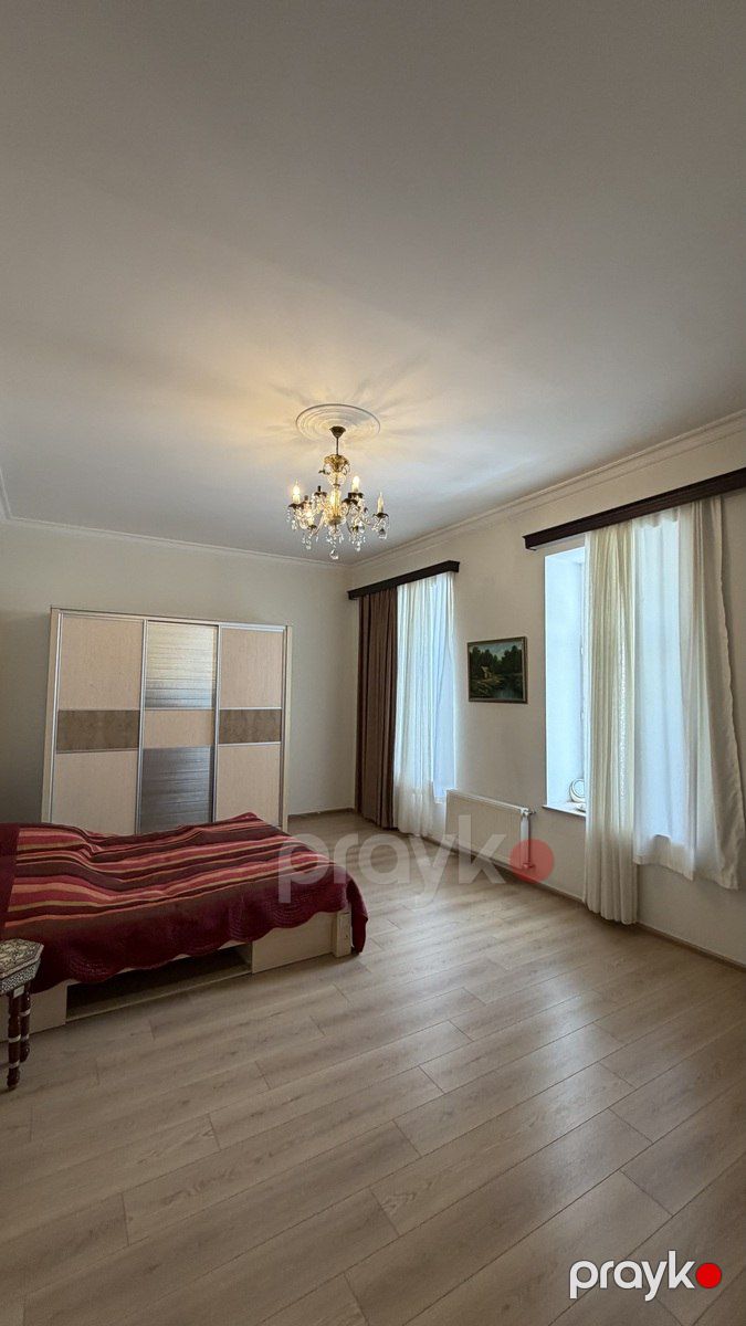 İcarəyə verilir 5 otaqlı köhnə tikili 240 m² — Mənzil, Bakı (9)