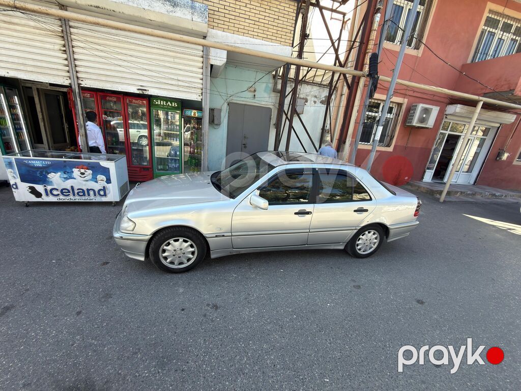 Mercedes-Benz C-Class: 1.8 l 1999 il Sedan — Avtomobillər, Bakı (3)