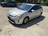 Toyota Prius, 1.8 L, 1.3 kWh, 2013 il, 317 000 km — Avtomobillər