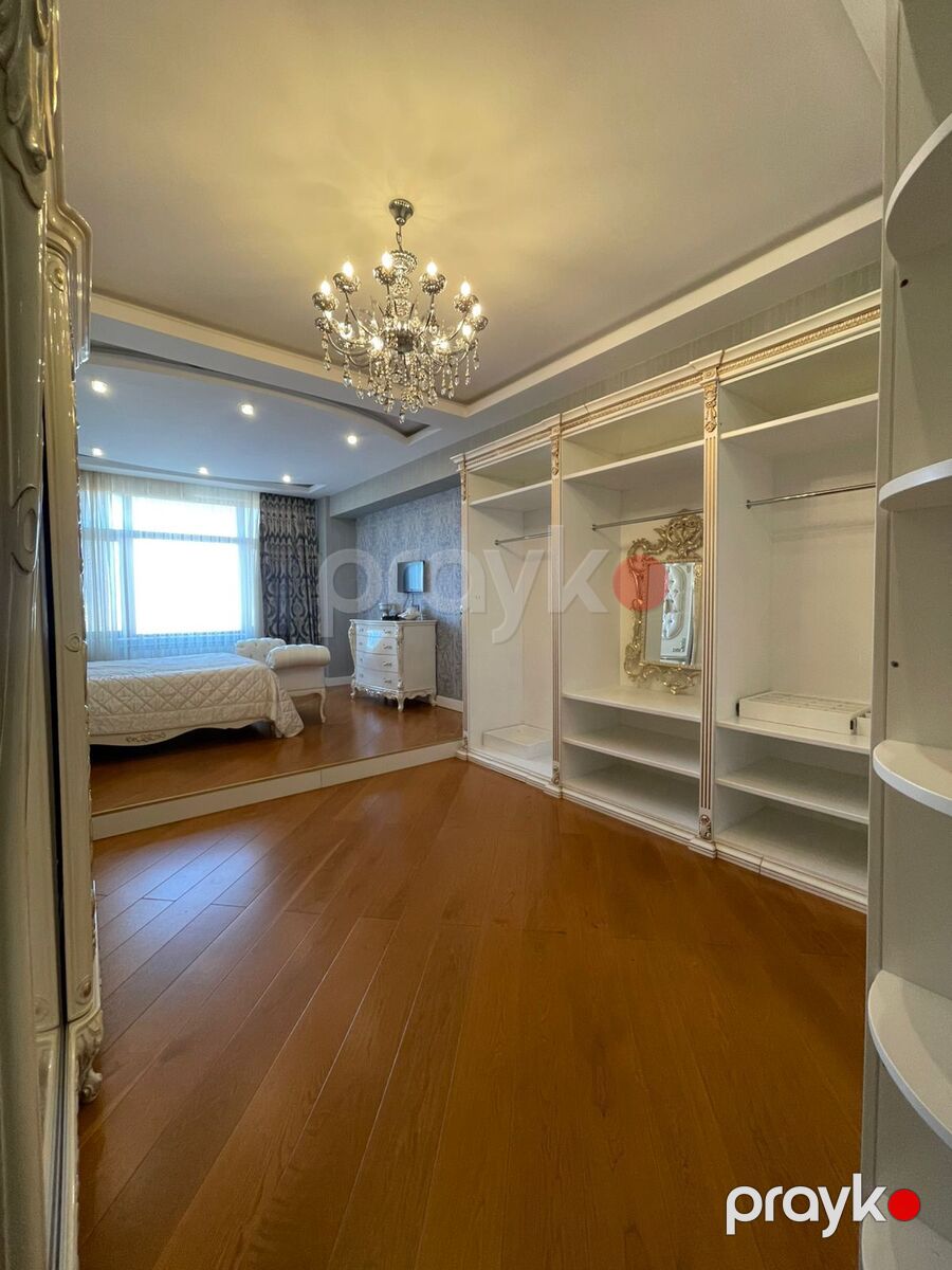 Satılır 4 otaqlı yeni tikili 240 m² — Mənzil, Bakı (10)