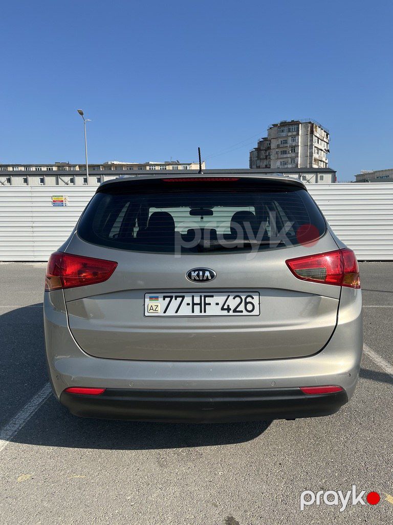 Kia Ceed SW, 1.6 L, 2012 il, 323 500 km — Avtomobillər, Bakı (2)