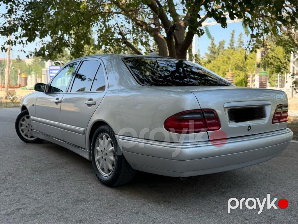 Mercedes E 320, 3.2 L, 1995 il, 285 000 km — Avtomobillər, Xırdalan (3)