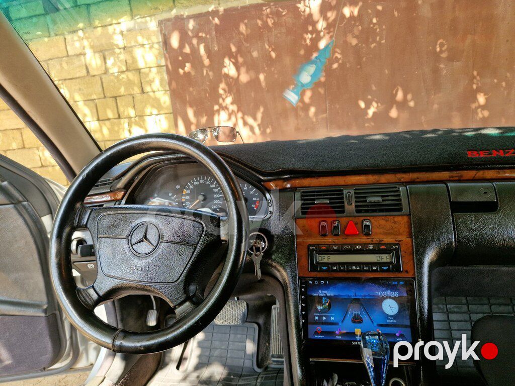 Mercedes E 240, 2.4 L, 1998 il, 440 000 km — Avtomobillər, Bakı (10)