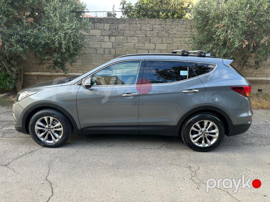 Hyundai Santa Fe, 2.0 L, 2017 il, 135 880 km — Avtomobillər, Bakı (9)