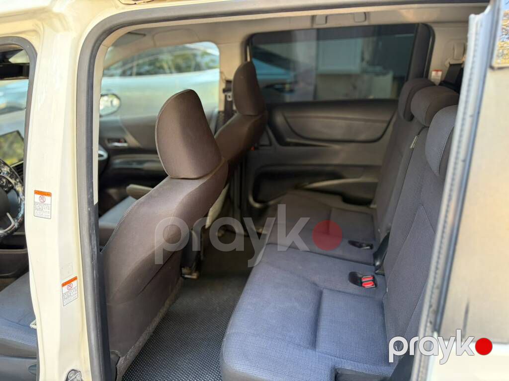 Toyota Sienta, 1.5 L, 1.3 kWh, 2016 il, 131 000 km — Avtomobillər, Bakı (6)