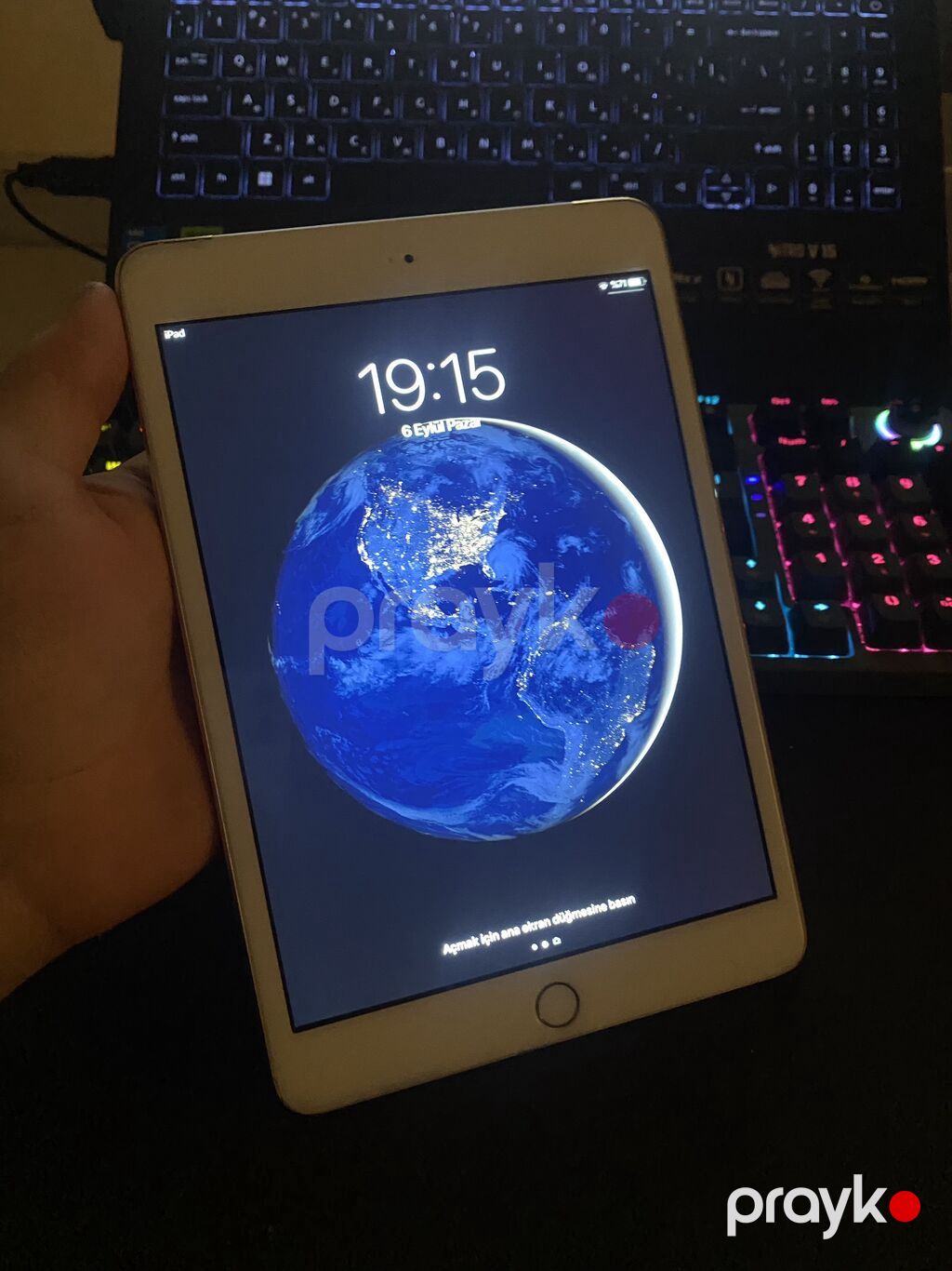 Salam Ipad Mini 3 Ideal Veziyyetde Problemsiz Bypass olunub Heçbir — Apple, Bakı (2)