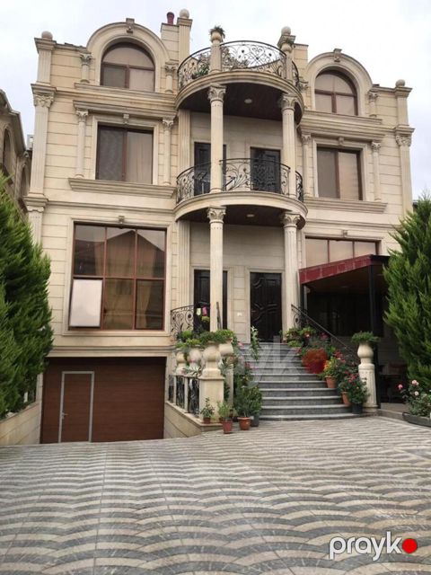 Satılır 7 otaqlı həyət evi/bağ evi 600 m² — Bakı