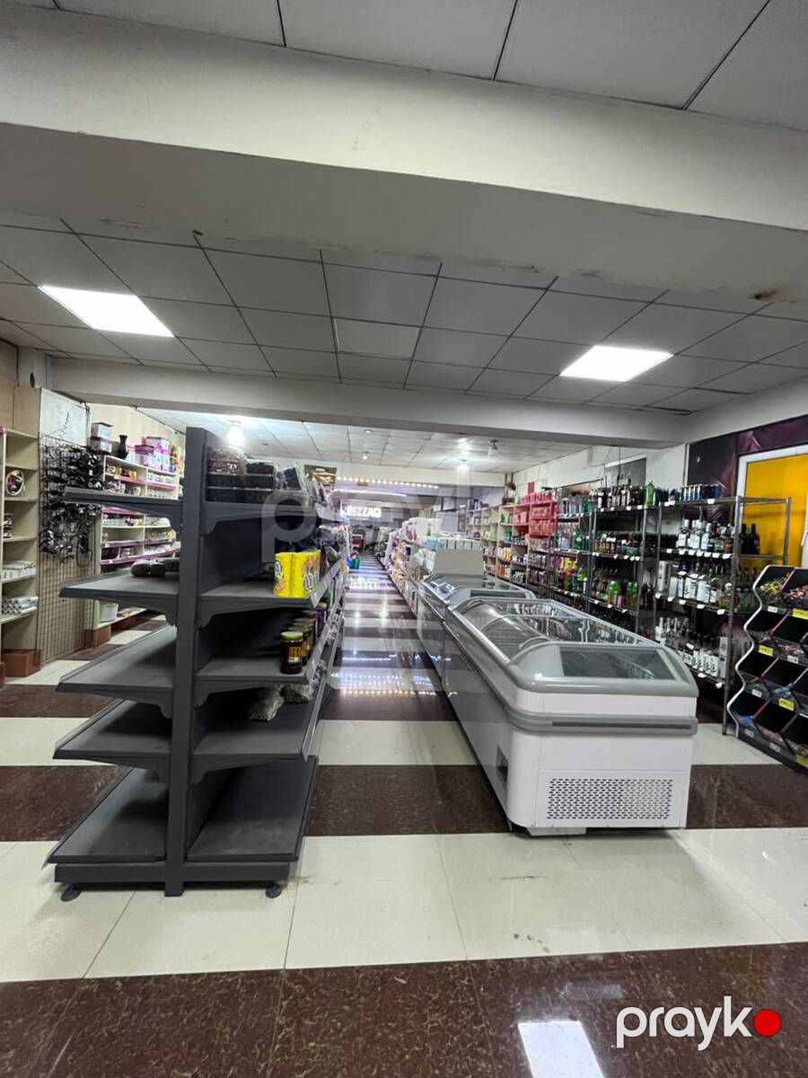 Satılır obyekt 360 m² — Əmlak, Bakı (3)
