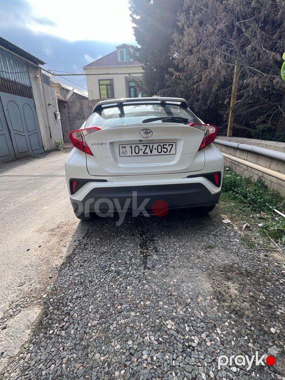 Toyota C-HR, 2.0 L, 2020 il, 101 000 km — Avtomobillər, Bakı (6)