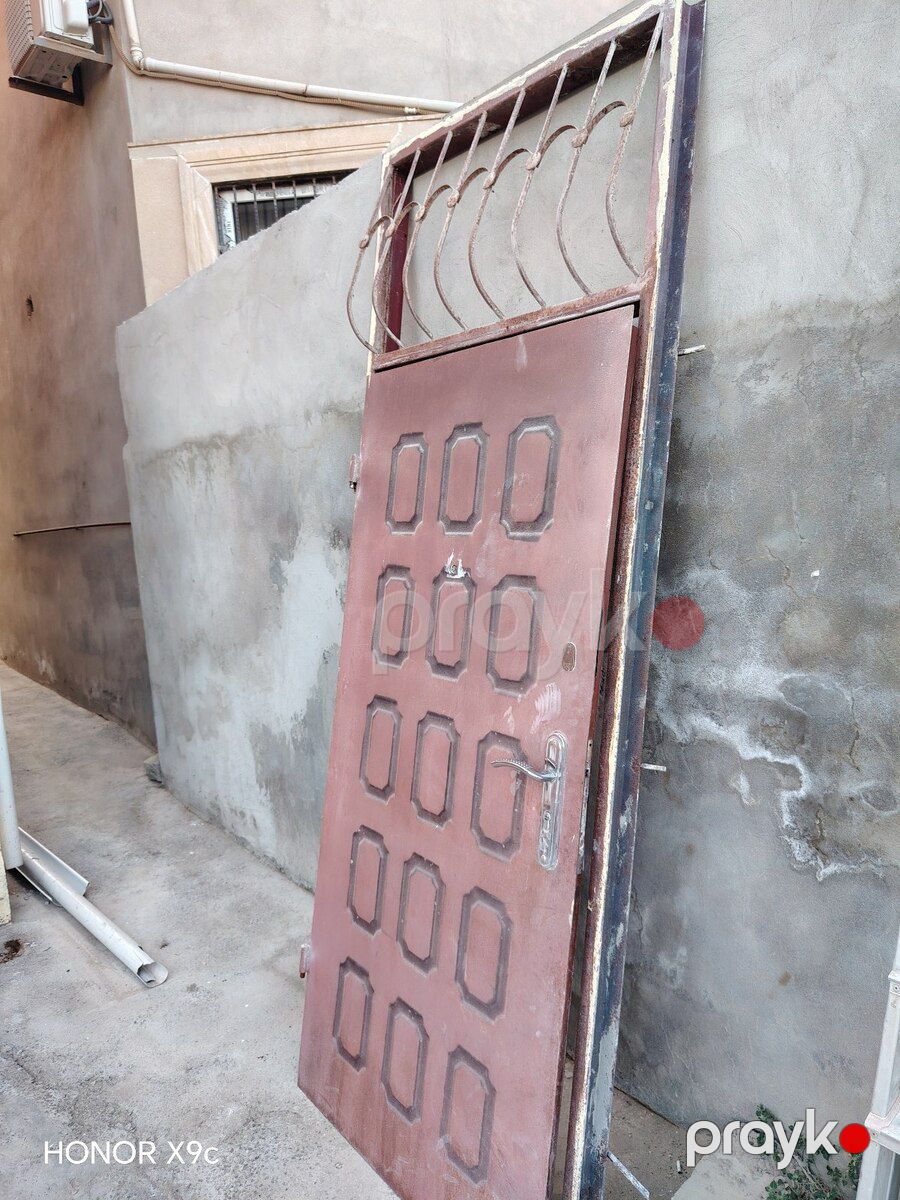 Seyf qapı — Təmir və inşaat, Bakı (2)