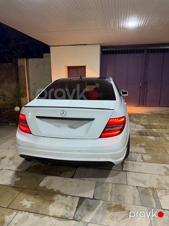 Mercedes C 180, 1.8 L, 2009 il, 345 000 km — Avtomobillər, Bakı (4)