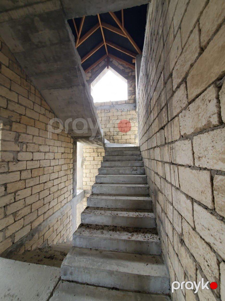 Satılır 12 otaqlı həyət evi/bağ evi 600 m² — Ev, villa, Bakı (12)