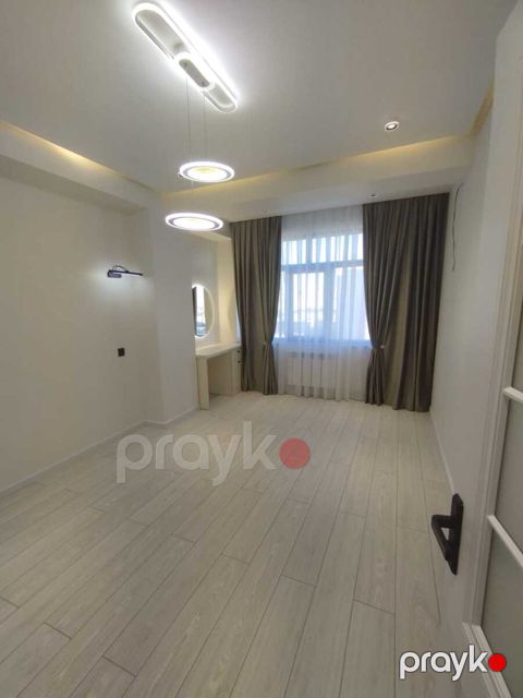 Satılır 3 otaqlı yeni tikili 82 m² — Bakı
