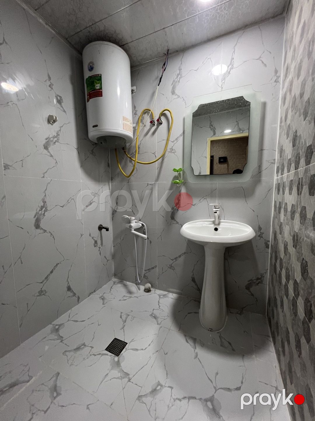 İcarəyə verilir 2 otaqlı köhnə tikili 60 m² — Mənzil, Bakı (6)