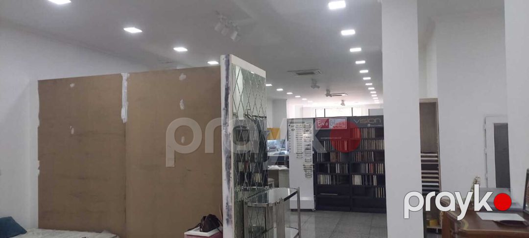 Satılır obyekt 280 m² — Əmlak, Bakı (7)