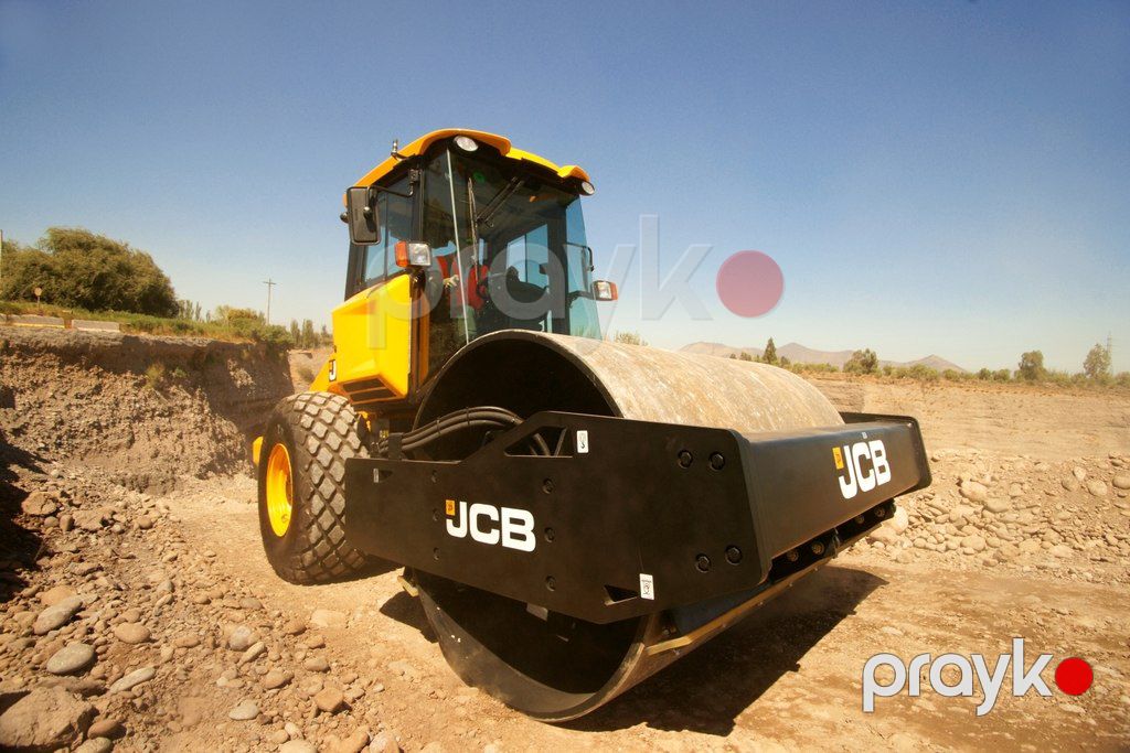 Vərdənə "JCB VM116D", 2025 il — İnşaat texnikası, Bakı (3)