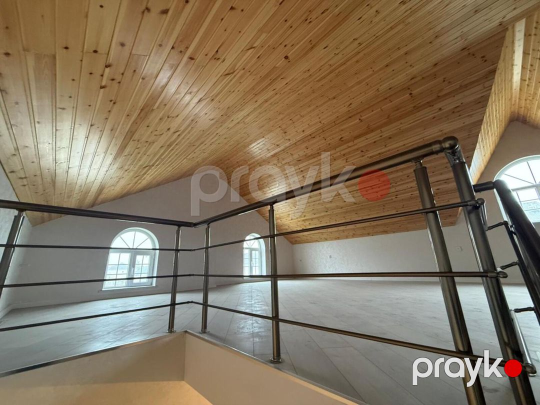 Həyət evi, Qəzənfər Əlizadə küç — Ev, villa, Bakı (10)