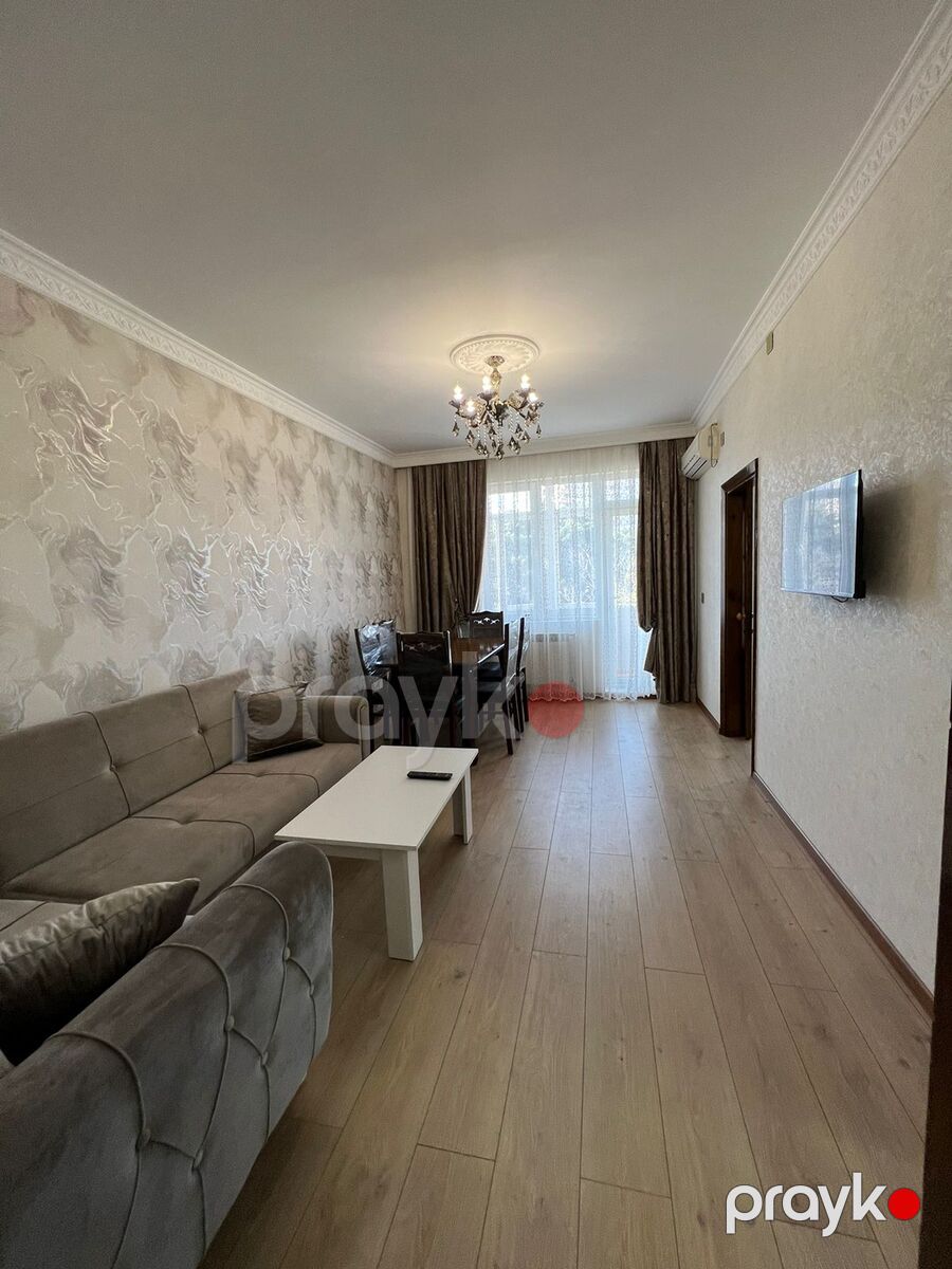 Satılır 2 otaqlı köhnə tikili 50 m² — Mənzil, Bakı