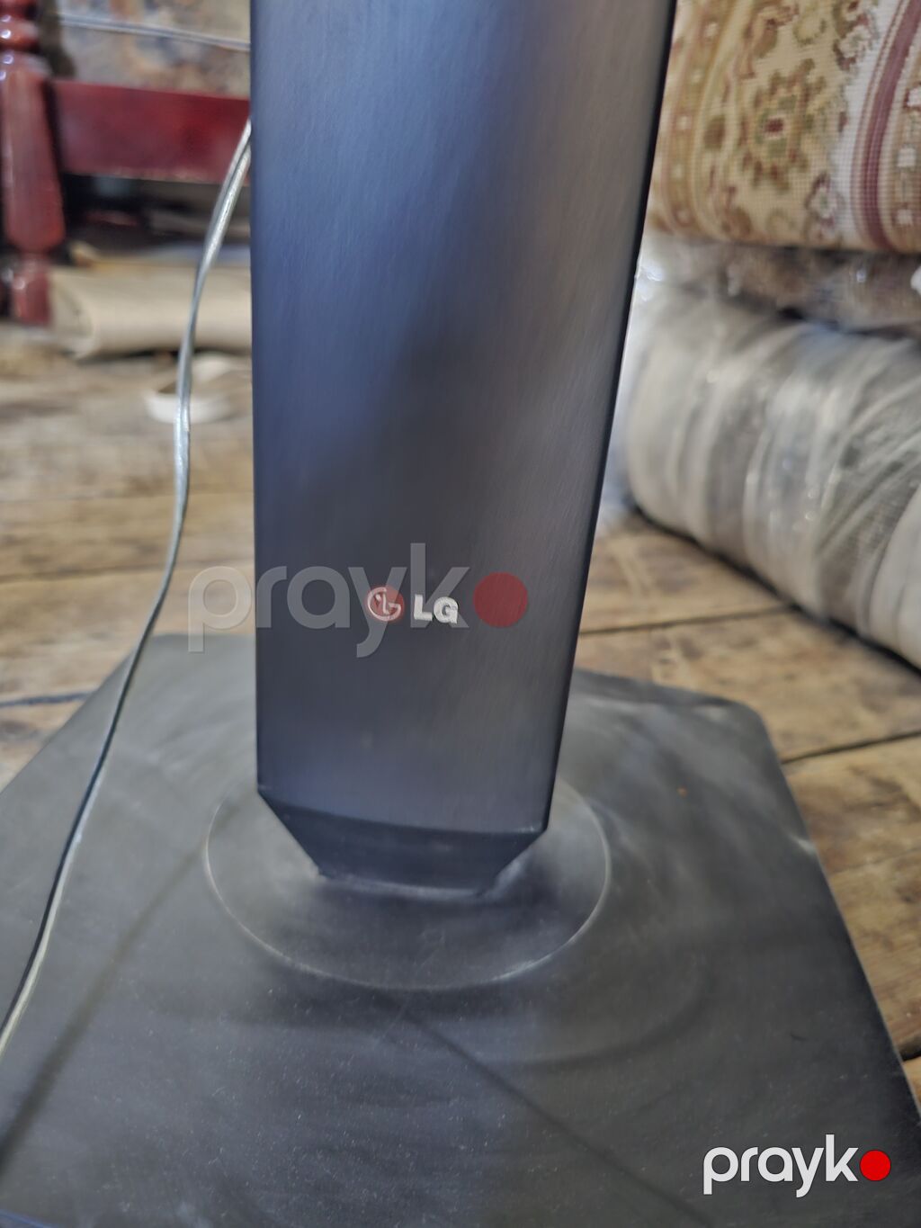 LG Ev Kinoteatrı Audio Sistemi Xüsusiyyətlər: - Marka: LG - Komplekt — Akustik sistemlər, Xırdalan (2)